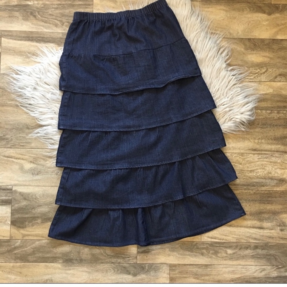 Junee Womens Ruffle Denim Skirt
